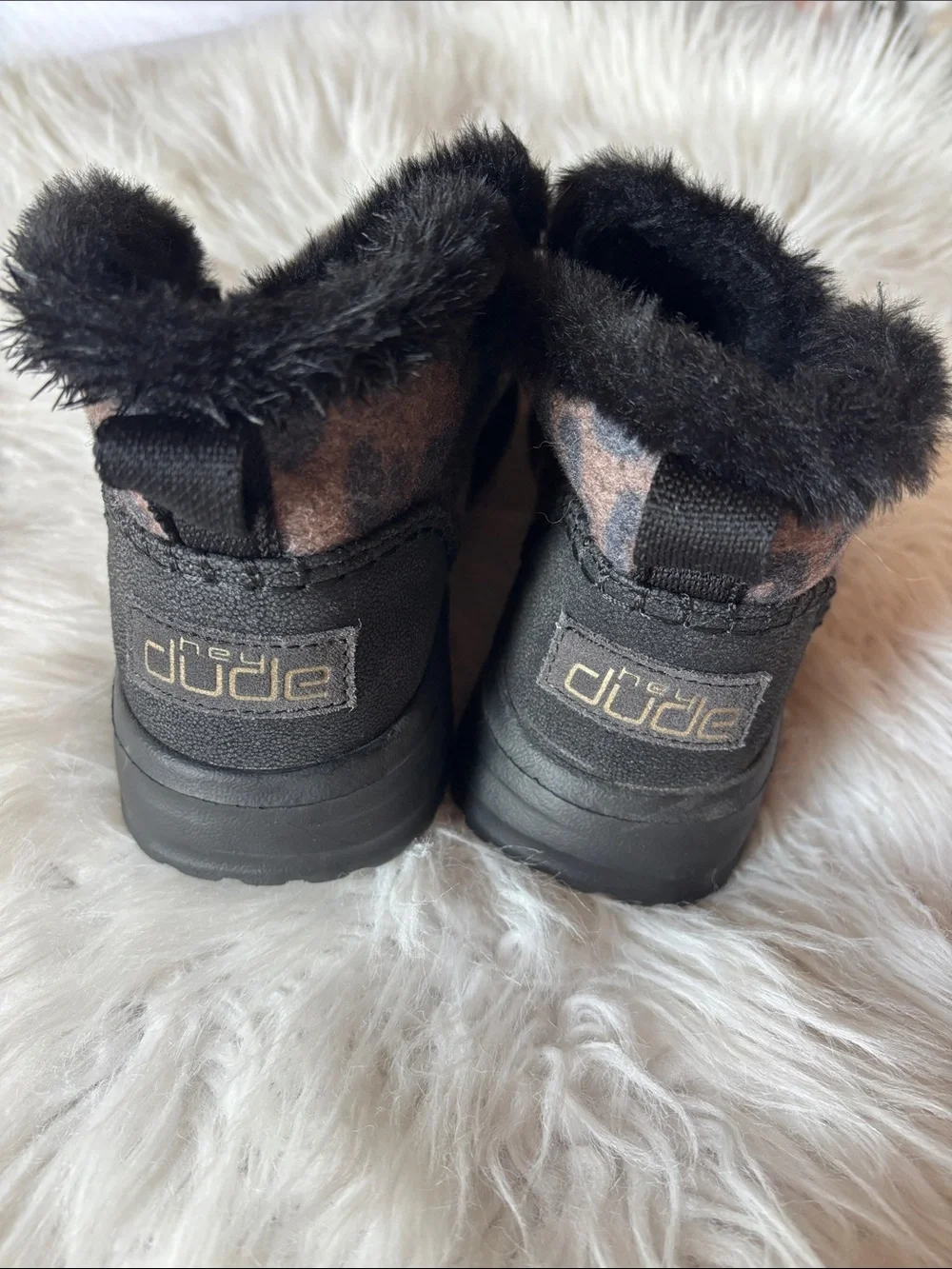 Hey Dude Denny Leopard Print Fur Lined Slip-On Boots in Brown and Black Size 9